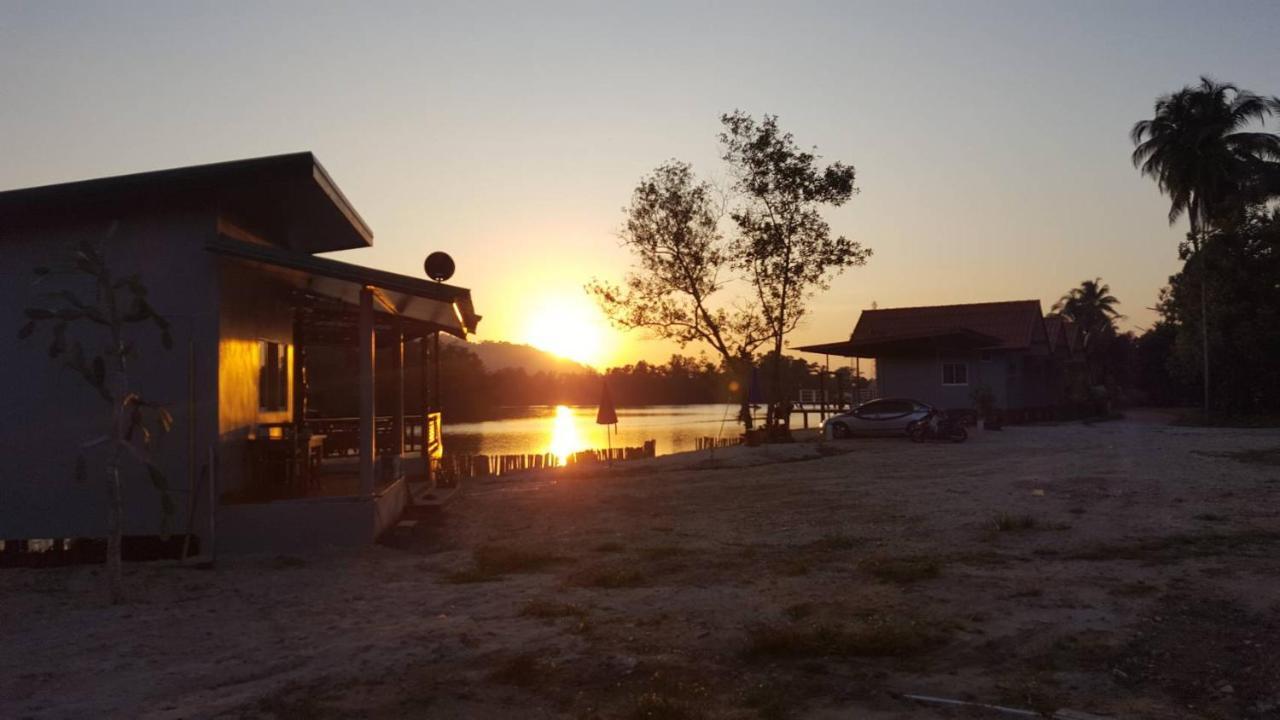 Khum Thong Resort Takuapa المظهر الخارجي الصورة